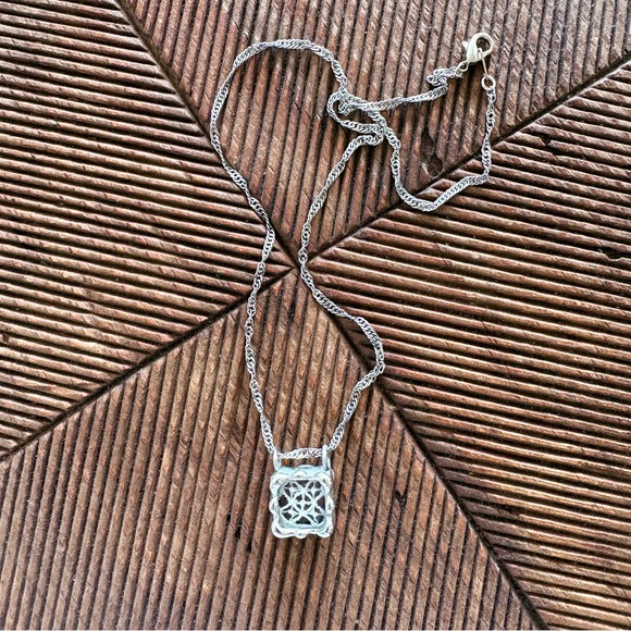 Petite Vintage Lace Pendant Soldered Necklace - Picture 4 of 5